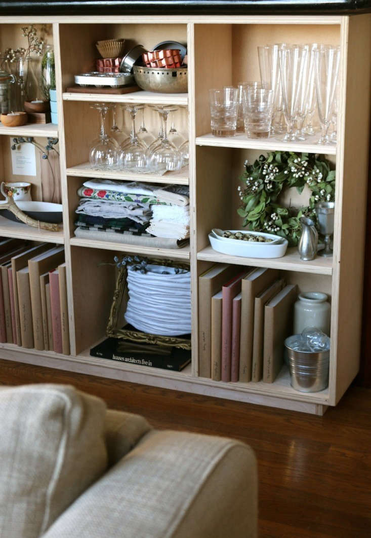 In Fill the Void: A DIY Plywood Bookcase, Remodelista editor Meredith Swinehart takes us through the steps she went through to build this formaldehyde-free, plywood bookcase, gaining much needed storage while filling an awkward space in her rented apartment. Photograph by Meredith Swinehart.